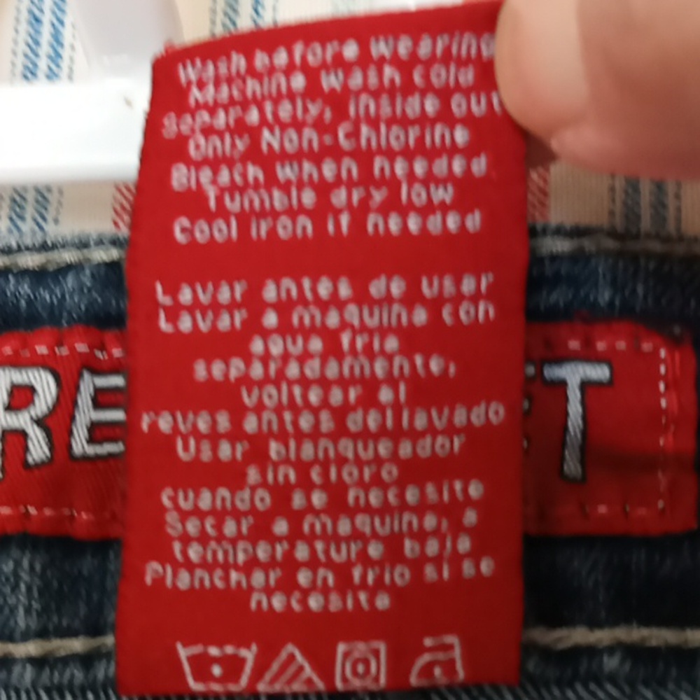 Red Rivet Low Rise Jeans  5 - Picture 4 of 9
